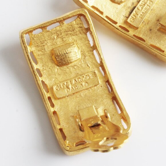 Guy Laroche Paris Earrings Vintage Clip On Egyptian Revival 3 Birds Retro - Picture 7 of 8